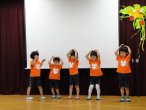 유치원 학생들의 공연